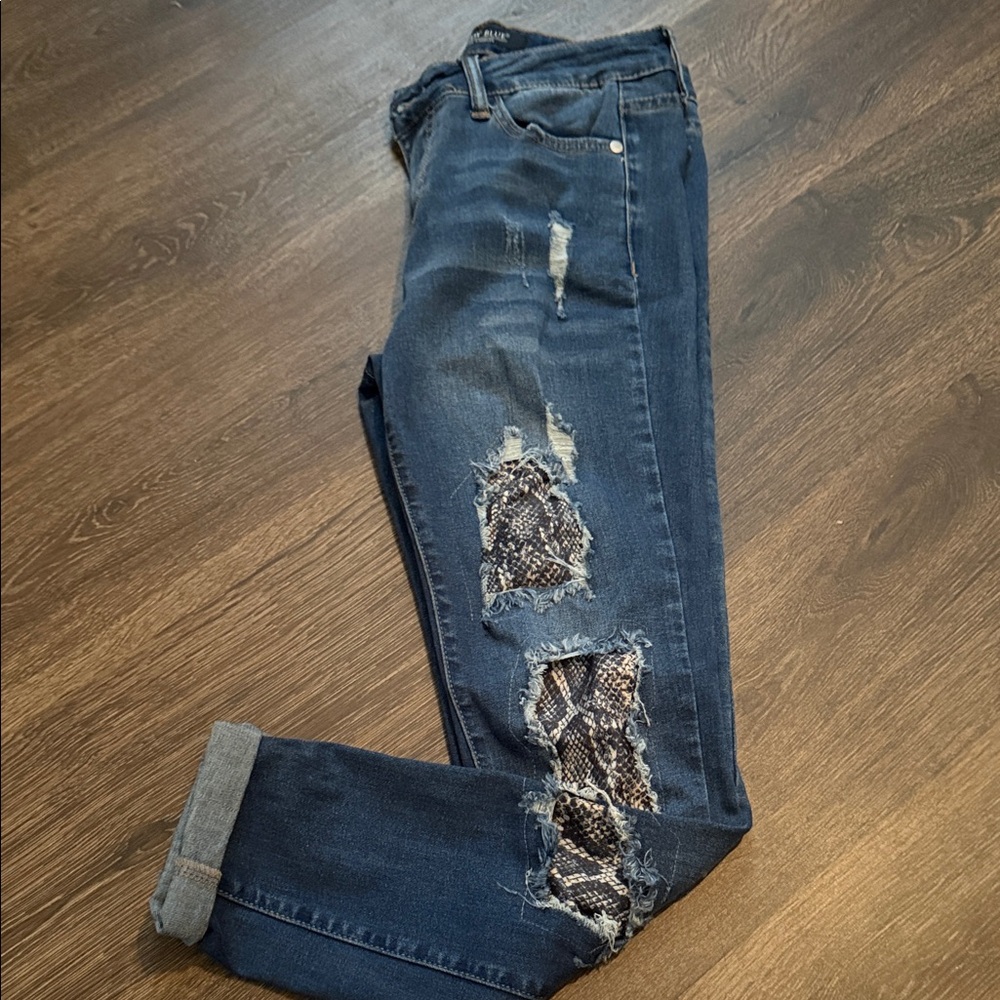 Judy Blue Dark Blue Distressed Skinny Fit Jeans with Snake Print